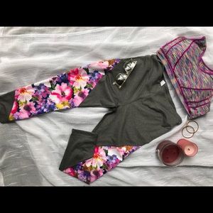 Flower yoga pants